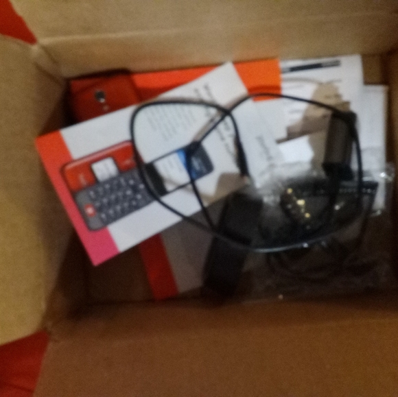 Lively cell phone - Picture 2 of 2